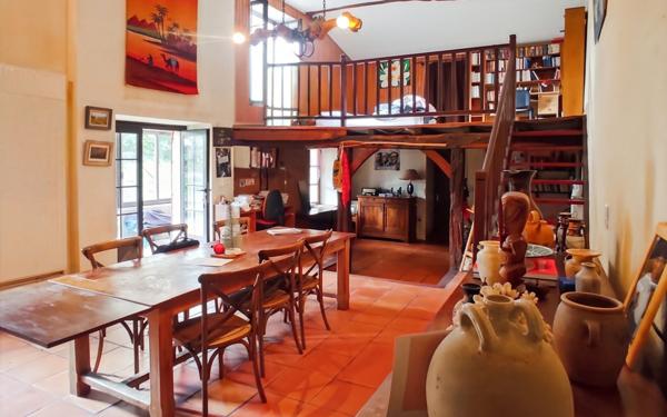 Maison à vendre    2 pièces •  Saint-Astier