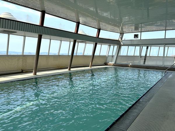 1 pièce Tour Super-Italie avec balcon