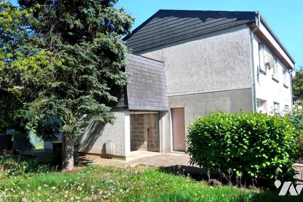 Maison T5 - Garage - Terrasse - Jardin. 286 m² cadastré.