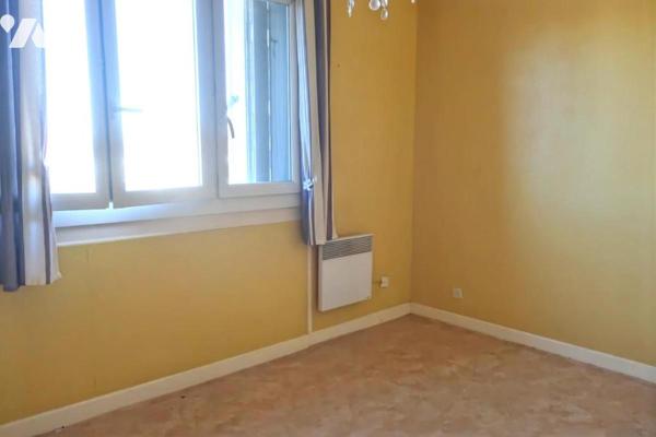 Maison T5 - Garage - Terrasse - Jardin. 286 m² cadastré.