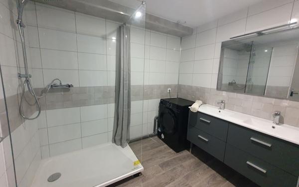 Immeuble à vendre    14 pièces •  Limoges