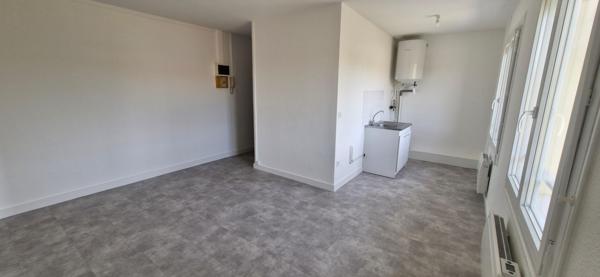Un appartement de type 2 sis 646 route de nuelles ...