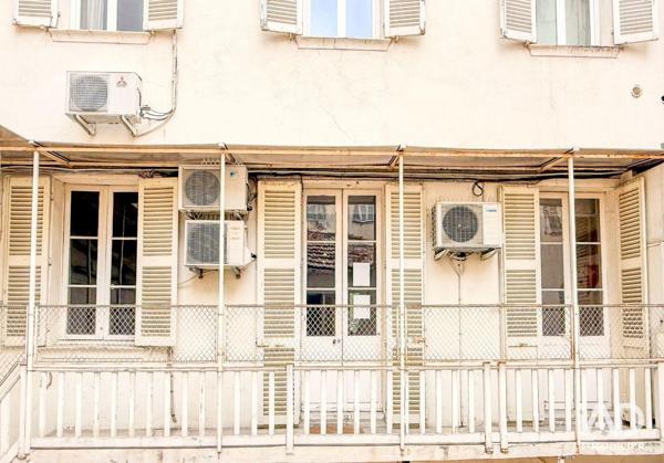 Location bureaux 123 m² Toulon