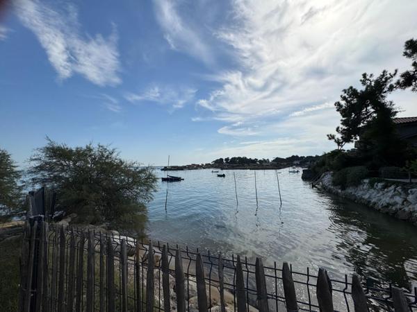 Piraillan , au calme, villa spacieuse 242m²