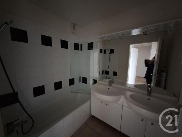 Appartement F3 à vendre  3 pièces - 66,54 m2 BRIVE LA GAILLARDE - 19