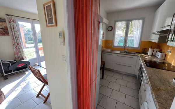 Maison à vendre    5 pièces • 180 m2 L'Isle-sur-la-Sorgue