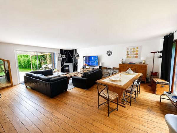Maison Crepy En Valois 7 pièce(s) 162 m2