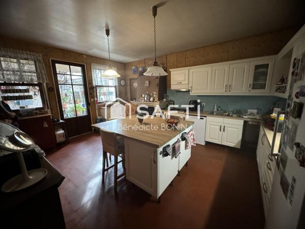 Maison de ville à fort potentiel d'aménagement