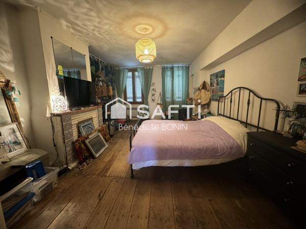 Maison de ville à fort potentiel d'aménagement