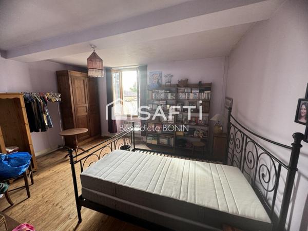 Maison de ville à fort potentiel d'aménagement