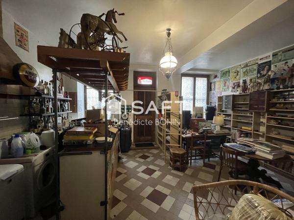 Maison de ville à fort potentiel d'aménagement