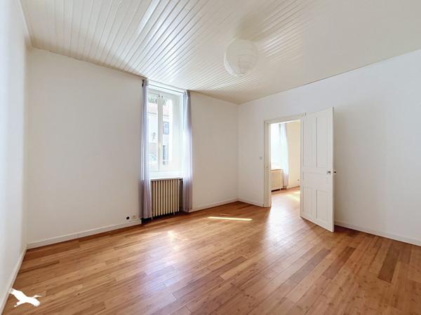 Maison à vendre 129 600 € Fontenay-le-Comte 3 p 110 m² DPE E
