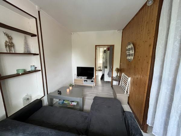 Immeuble à vendre |                                       Gond-Pontouvre |                                            104 m²