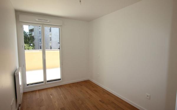 Appartement à louer    3 pièces •  Châtenay-Malabry