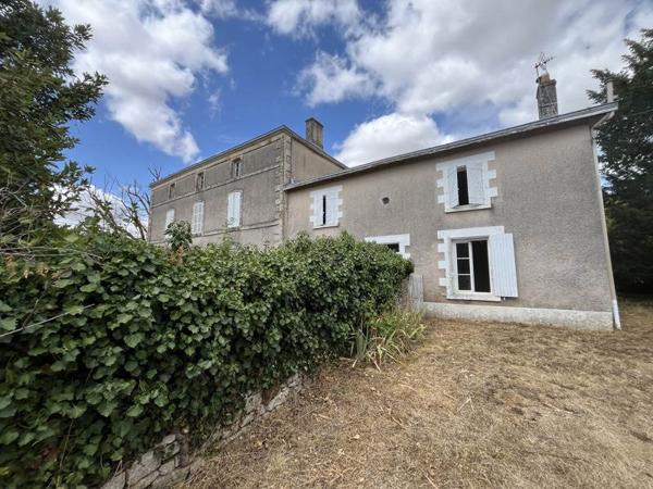 Maison à vendre 265 500 € Vitré 7 p 281 m² DPE F