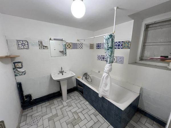 Maison à vendre 265 500 € Vitré 7 p 281 m² DPE F