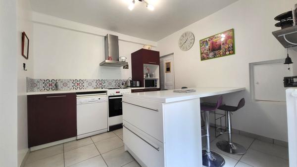 MAISON DE 145M² AU COEUR DE BEAUJEU AVEC 1700m² DE TERRAIN