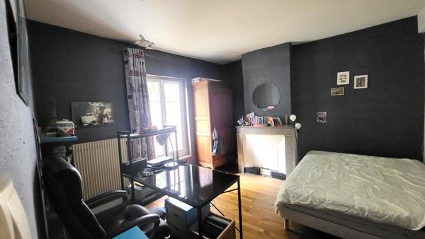 MAISON DE 145M² AU COEUR DE BEAUJEU AVEC 1700m² DE TERRAIN