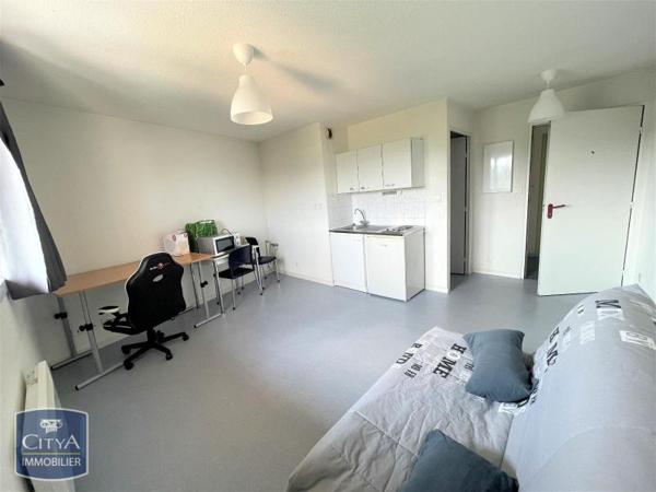 Appartement à louer 1 pièce 23.22m² Aubière (63170)