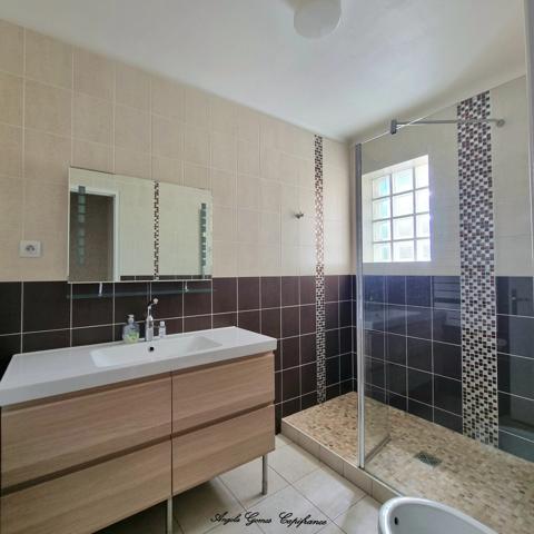 Maison familiale 5/7 pièces 143 m² + garage double + atelier 78 m² quartier Coeuilly (Champigny-sur-Marne) – RER E 700 m – Futur ligne 15 à 10 minutes