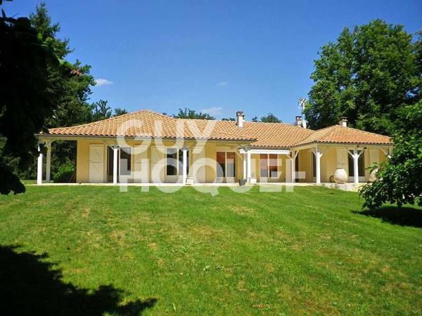 Villa 245m² Proche Golf Saint-Cyr