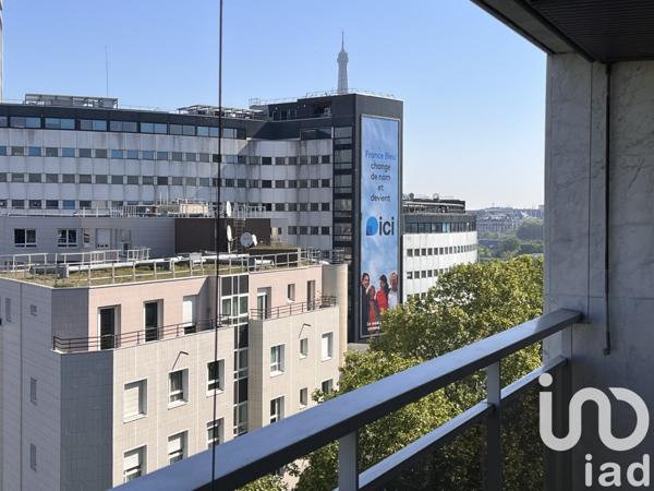 Appartement 4 pièces de 108 m² à Paris (75016)