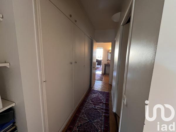 Appartement 4 pièces de 108 m² à Paris (75016)