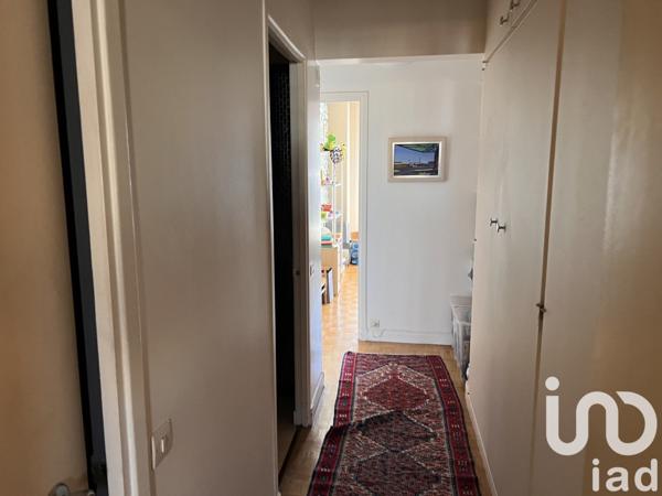 Appartement 4 pièces de 108 m² à Paris (75016)