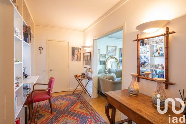 Appartement 4 pièces de 108 m² à Paris (75016)