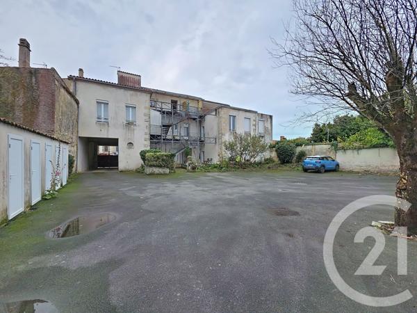 Appartement T3 à vendre  3 pièces - 47,20 m2 MARANS - 17