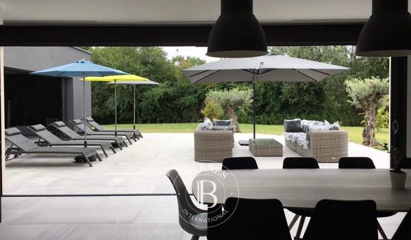 Deauville, Maison 5 Chambres -  271 m² à vendre