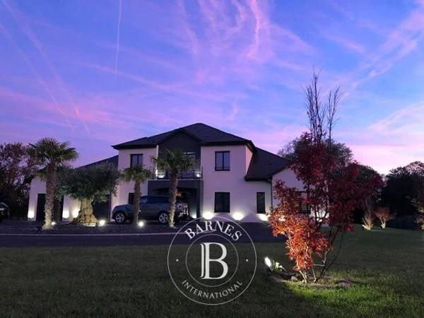Deauville, Maison 5 Chambres -  271 m² à vendre