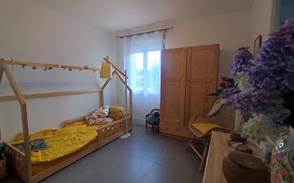 Maison à vendre    5 pièces •  Thénac