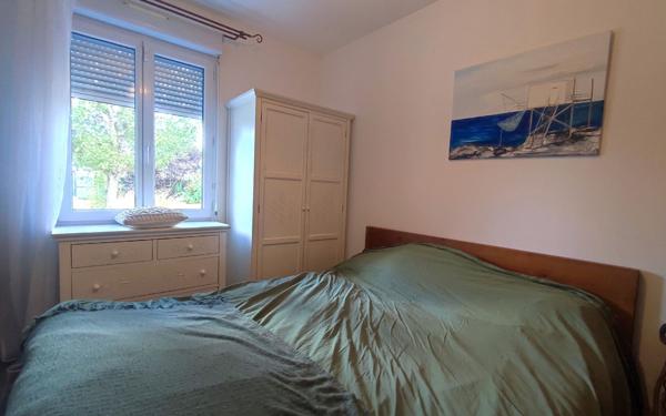 Maison à vendre    5 pièces •  Thénac