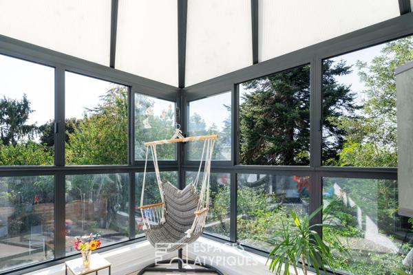 Contemporaine rénovée en coeur de Bourg à 200 m du Golfe du Morbihan