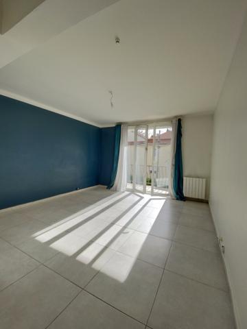 Appartement
                                                                                                                                                                                                                                                                                                                        2 pièce(s)                                                                                                                                                                                                          1 chambre(s)                                                                                                                                                                                                          41.61  m²