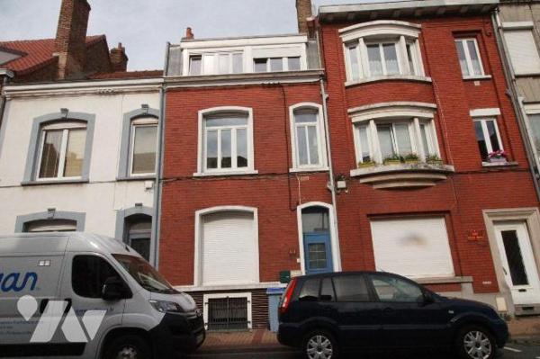 Immeuble à vendre à Malo les Bains (59240) en Nord (59)

Cet immeuble est situé dans la commu...