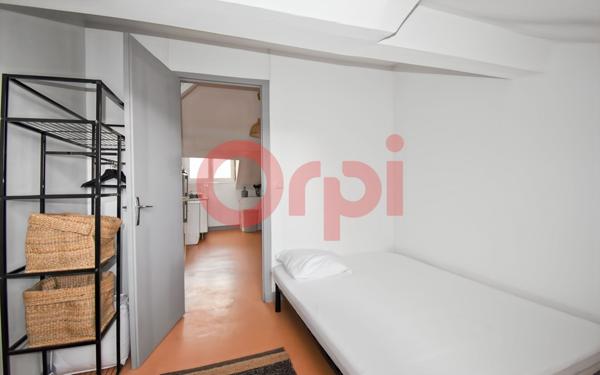 Appartement à louer    1 pièce •  Lyon 8