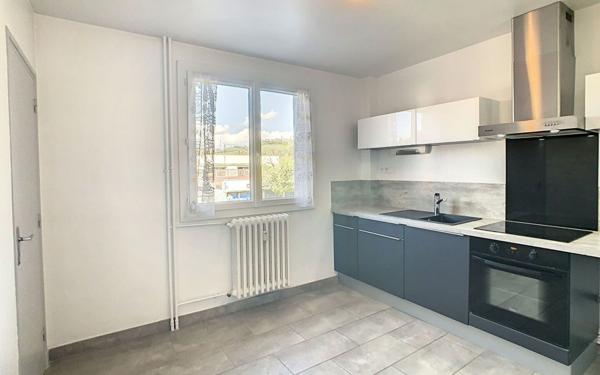 Appartement à louer    3 pièces •  Aurillac