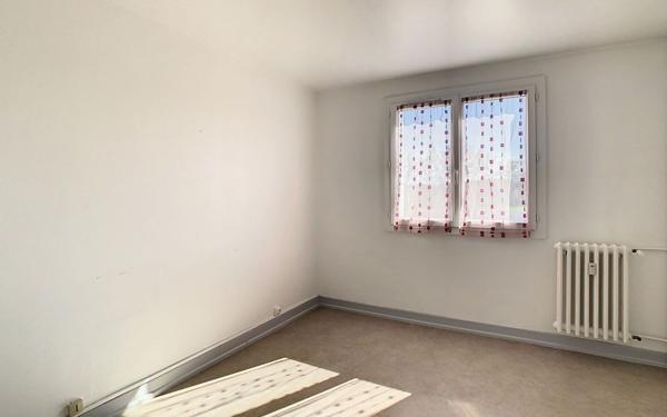 Appartement à louer    3 pièces •  Aurillac