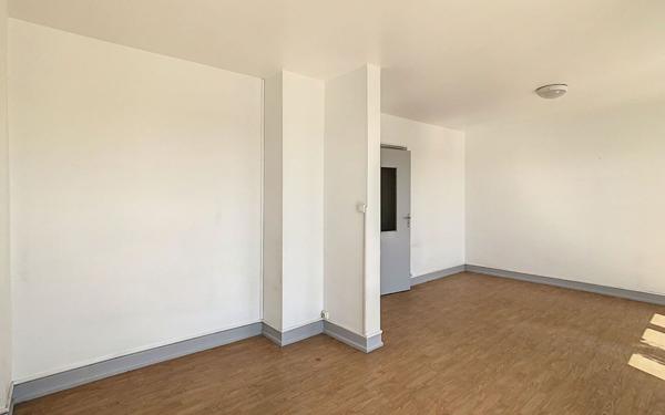 Appartement à louer    3 pièces •  Aurillac