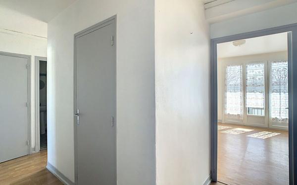 Appartement à louer    3 pièces •  Aurillac