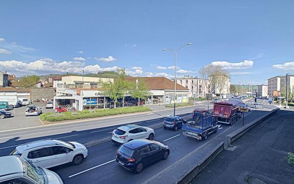 Appartement à louer    3 pièces •  Aurillac