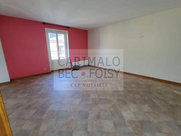 Appartement à vendre à Châteaudun dans l'Eure-et-Loir (28200), ref : RCS/865   
Centre-ville