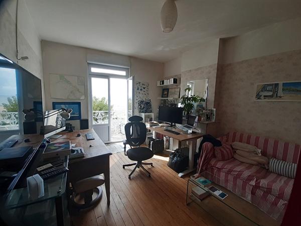 Maison 7 pièce(s) 6 chambre(s) 200 m²