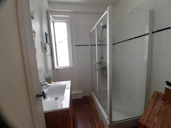 Maison 7 pièce(s) 6 chambre(s) 200 m²