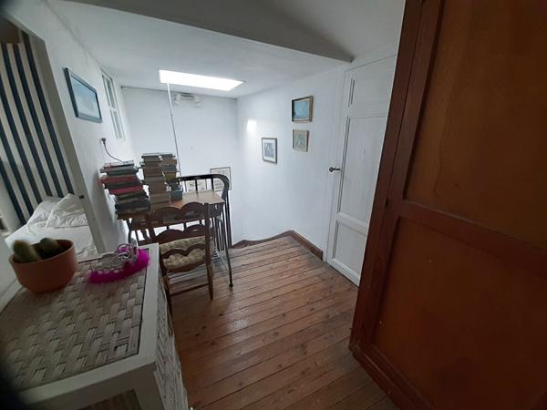 Maison 7 pièce(s) 6 chambre(s) 200 m²