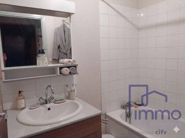 Appartement 2 pièces                                        - 43000 Le Puy-en-Velay Réf : 2872-CIFVFOREZVELAY