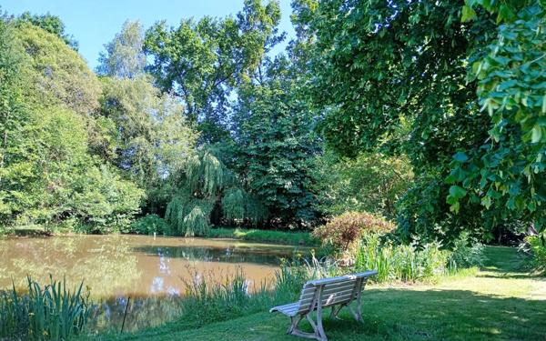 Maison à vendre    7 pièces • 240 m2 La Mézière