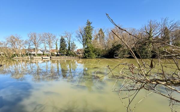 Maison à vendre    4 pièces • 150 m2 Orléans